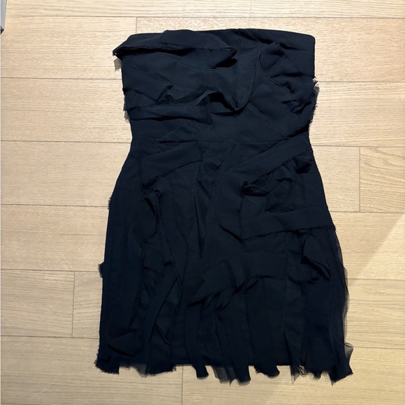Zara Mini Ruffle Dress - Picture 2 of 4